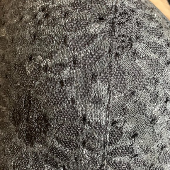 NWT Aerie Black Textured Floral Wireless Bralette 32C - Picture 5 of 5